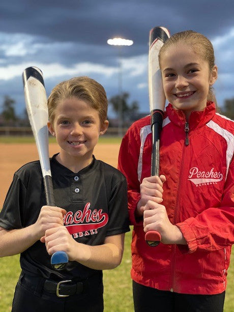 Axe Bat partner spotlight, Arizona Peaches, blog banner.