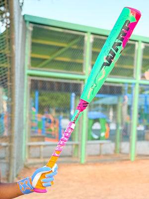 Axe WARP USSSA Baseball Bat, ambassador swing action photo - view 4.